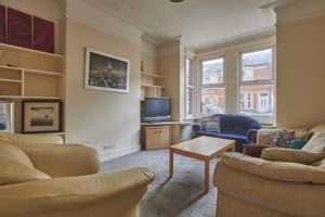 Living Room- click for photo gallery